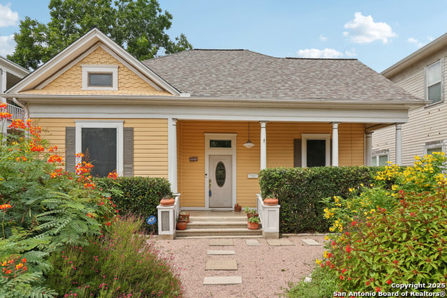 207 Florida St. San Antonio, TX House Active - Photo 1 of 37. Opens carousel modal