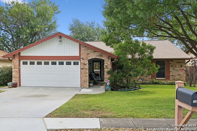 7847 Grass Hollow