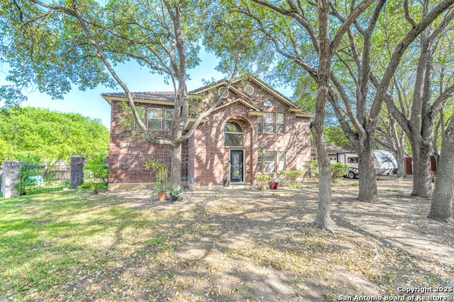 3900 Creek Spring