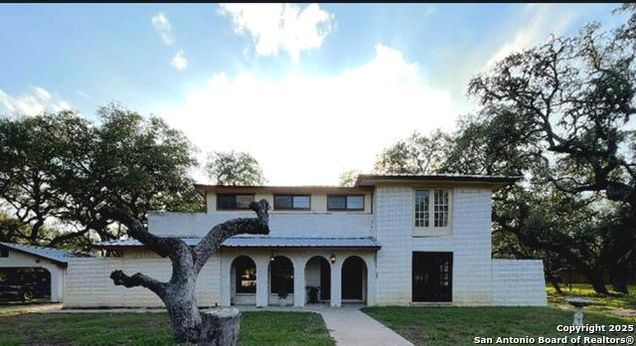 107 CYNTHIA DR Pleasanton, TX House Active - Photo 1 of 47. Opens carousel modal