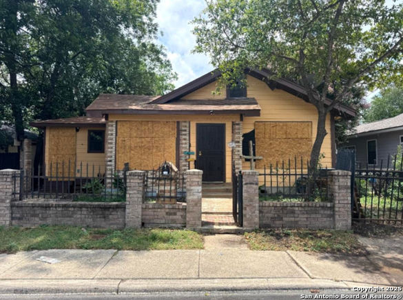814 Potomac