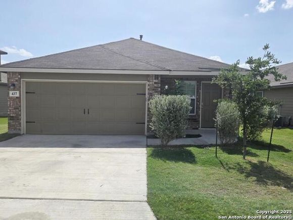 437 Middle Green