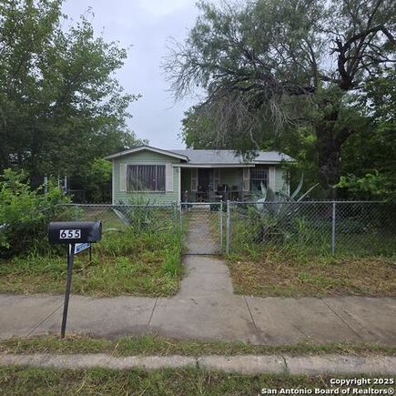 655 Ferris Ave