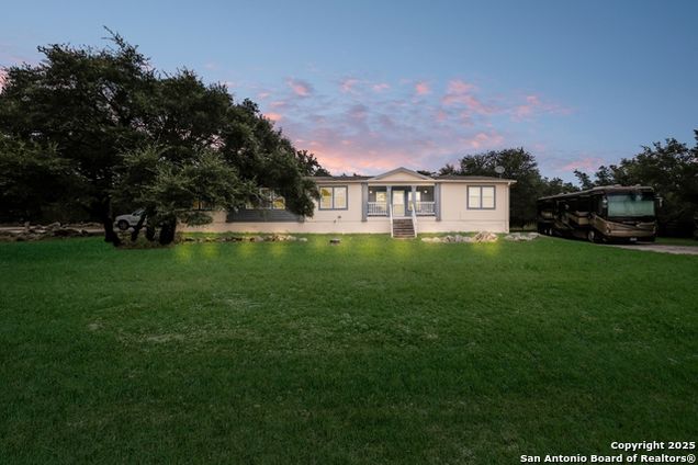345 Derrick Dr