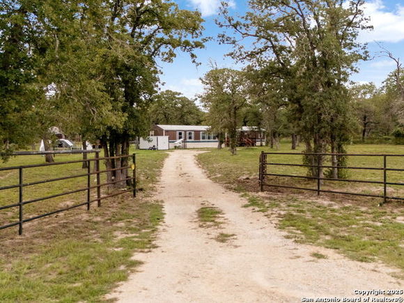 181 Oak Valley La Vernia, TX House Active - Photo 1 of 14. Opens carousel modal