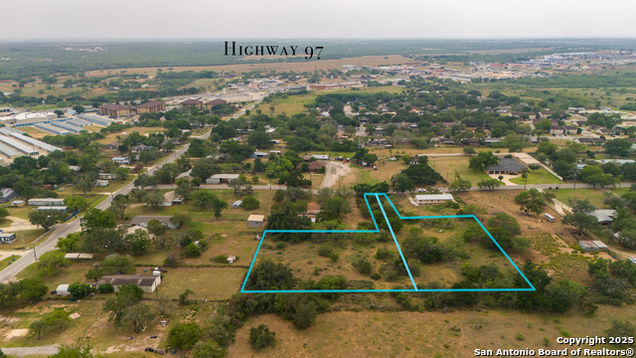 1510 W sandy Pleasanton, TX Plot of land Active - Photo 1 of 4. Opens carousel modal