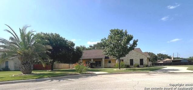 1609 Pecan Circle Pleasanton, TX House Active - Photo 1 of 20. Opens carousel modal