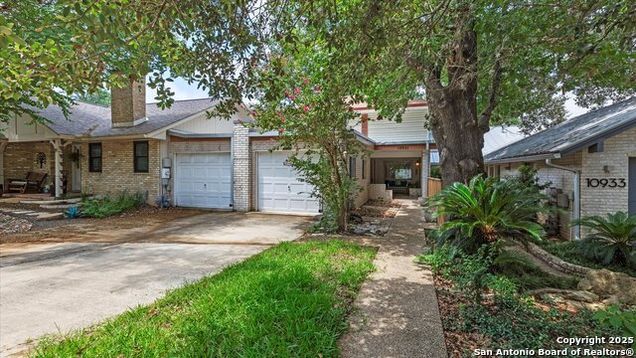 10931 Whisper Valley