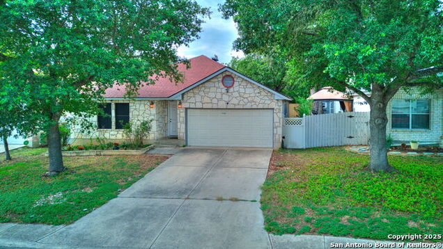 7747 Sandia Bluff