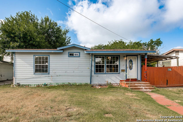 410 W Dickson San Antonio, TX House Active - Photo 1 of 24. Opens carousel modal