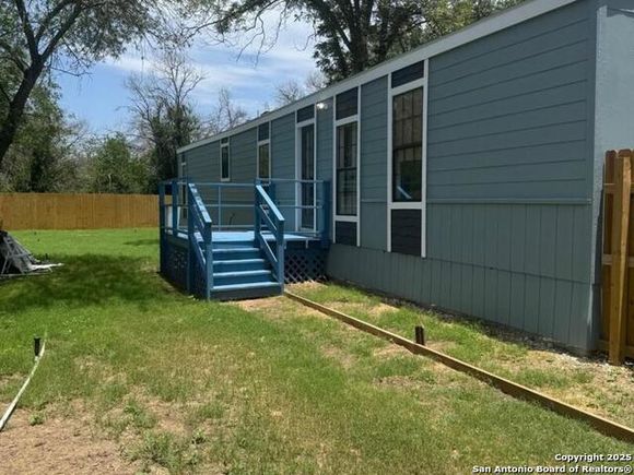 1510 12th Hondo, TX Plot of land Active - Photo 1 of 11. Opens carousel modal