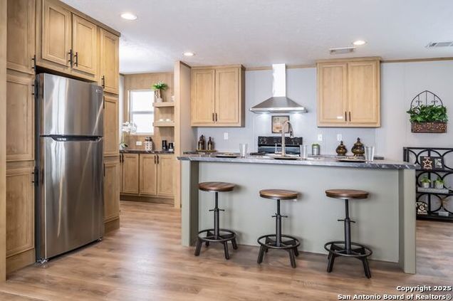 2284 Stevens Rd