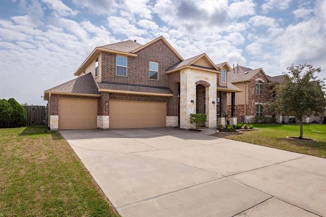 11626 Eagle Ridge Drive Mont Belvieu, TX House Sold - Photo 1 of 1. Opens carousel modal