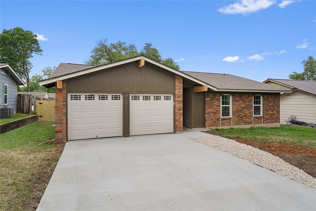 9703 Dallum Dr