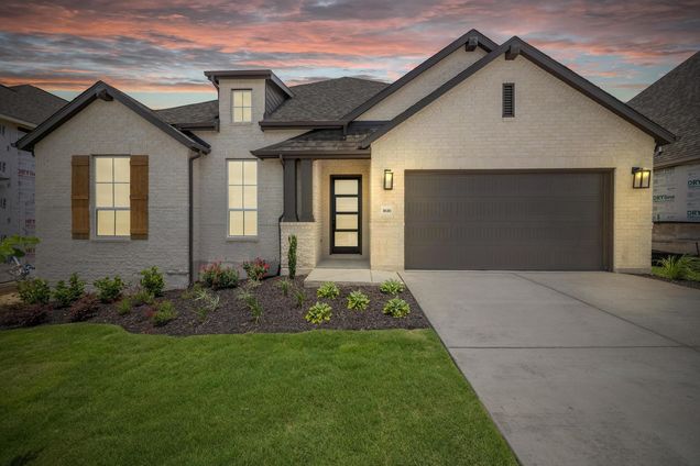 1616 Lilly Grace Bnd