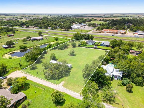 402 W Salty St Thorndale, TX Plot of land Active - Photo 1 of 12. Opens carousel modal