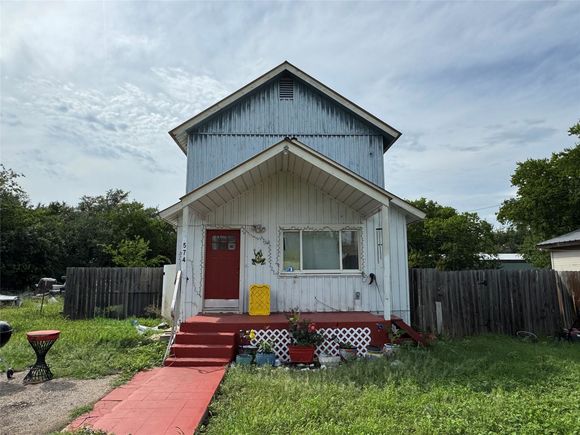 574 Eastern Ave