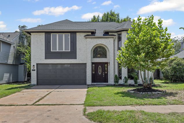 809 Brook Meadow Trl