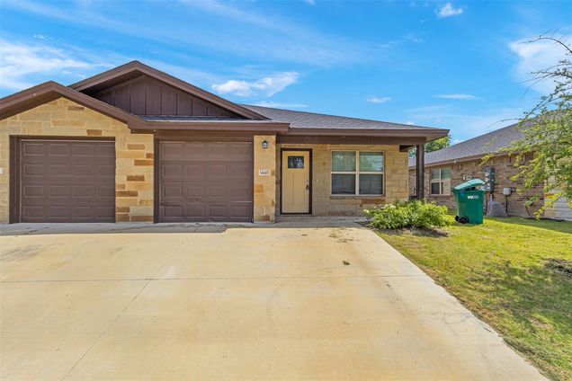 344 Arnold Dr Belton, TX House Active - Photo 1 of 21. Opens carousel modal