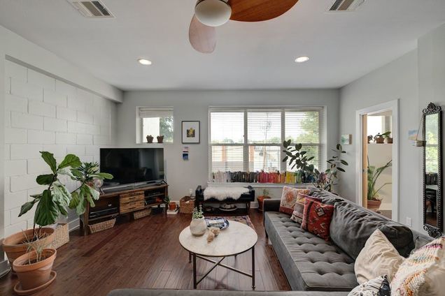 2608 E 6th St Unit 2 Austin, TX Condo Active - Photo 1 of 19. Opens carousel modal