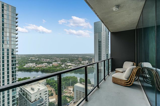 610 Davis St Unit 3402