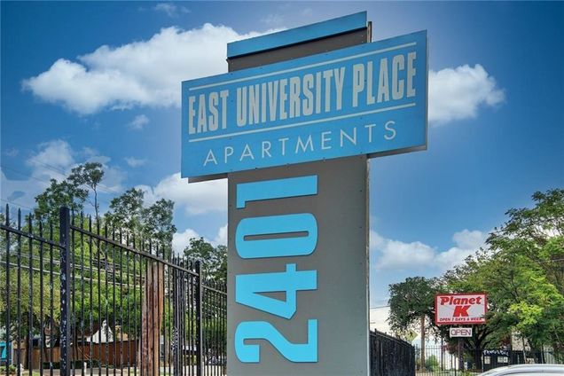 2401 Manor Rd Unit 228 Austin, TX Condo Active - Photo 1 of 18. Opens carousel modal