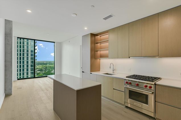 610 Davis St Unit 2904 Austin, TX Condo Active - Photo 1 of 29. Opens carousel modal
