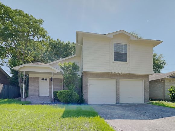 8527 Woodland Willows Dr Houston, TX House Active - Photo 1 of 15. Opens carousel modal