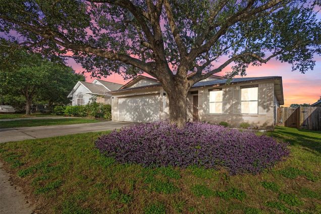 4101 Louise Lee Dr Austin, TX House Active - Photo 1 of 31. Opens carousel modal