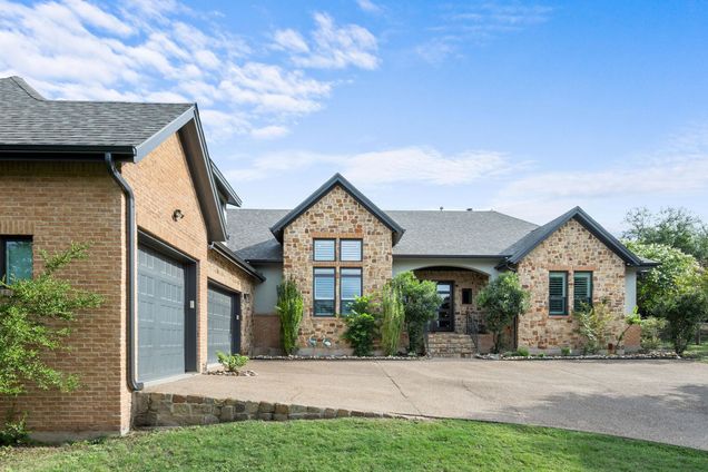 279 Rugged Earth Dr