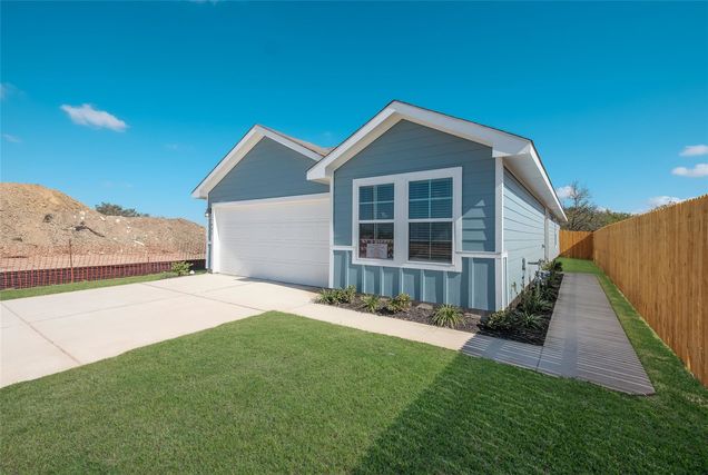 12117 Monarch Wing Dr