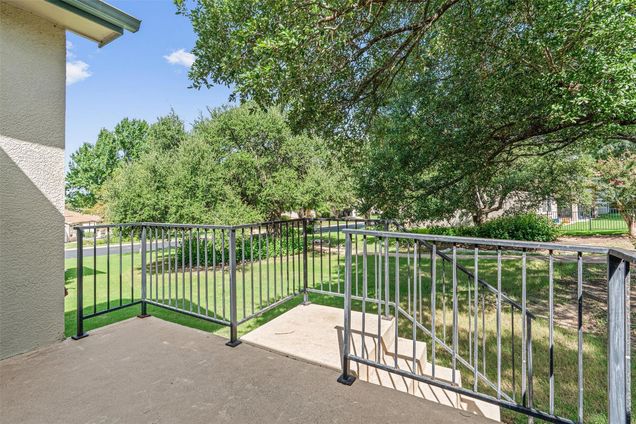 121 Larkspur Ln Georgetown, TX House Active - Photo 1 of 28. Opens carousel modal
