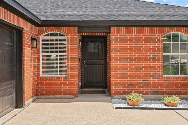 772 Clearview Cir San Marcos, TX House Active - Photo 1 of 16. Opens carousel modal