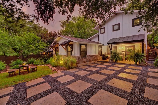 118 Havana St Austin, TX House Active - Photo 1 of 30. Opens carousel modal