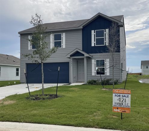 421 Rueben Ave Holland, TX House Active - Photo 1 of 6. Opens carousel modal