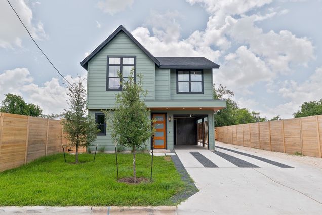 705 Short Kemp St Unit 1 Austin, TX House Active - Photo 1 of 32. Opens carousel modal