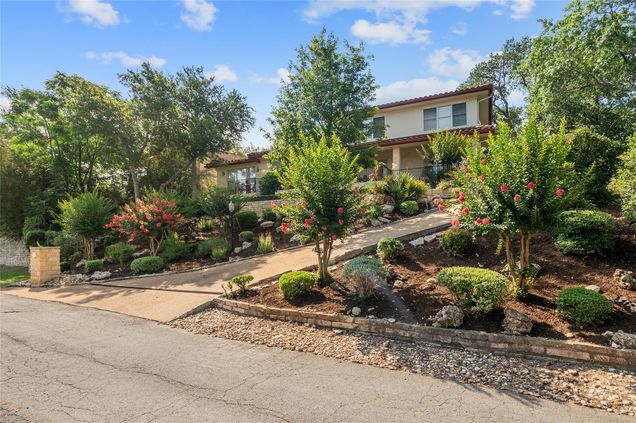 713 Sunfish St Lakeway, TX House Active - Photo 1 of 37. Opens carousel modal