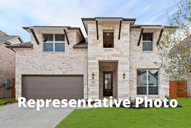 8105 Royal Mint Cv Lago Vista, TX House Active - Photo 1 of 18. Opens carousel modal