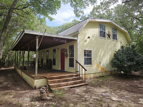 350 Oak Creek Trl Thrall, TX House Active - Photo 1 of 23. Opens carousel modal
