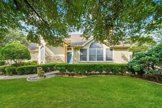 30 Muirfield Greens Ln Lakeway, TX House Active - Photo 1 of 29. Opens carousel modal