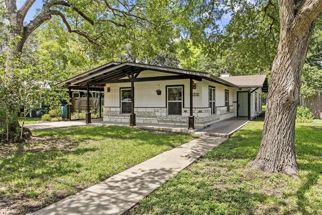 1908 Karen Ave Austin, TX House Active - Photo 1 of 40. Opens carousel modal