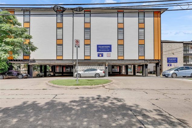 2803 Hemphill Park Unit 302