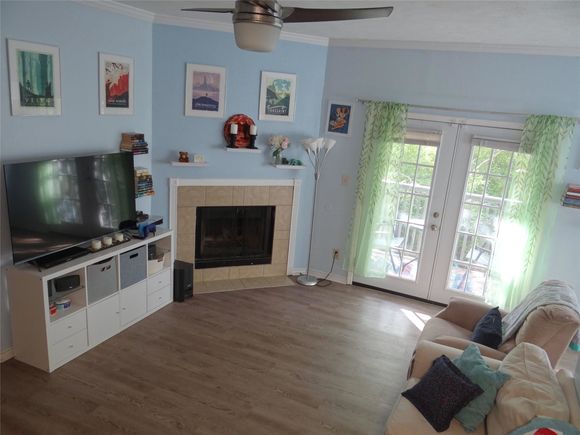1005 N Lbj Dr Unit B2