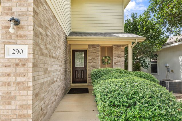 290 Jack Rabbit Ln
