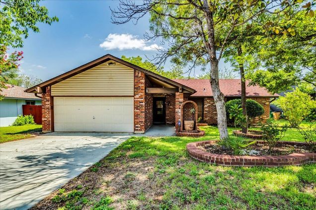 1433 Salem Meadow Cir