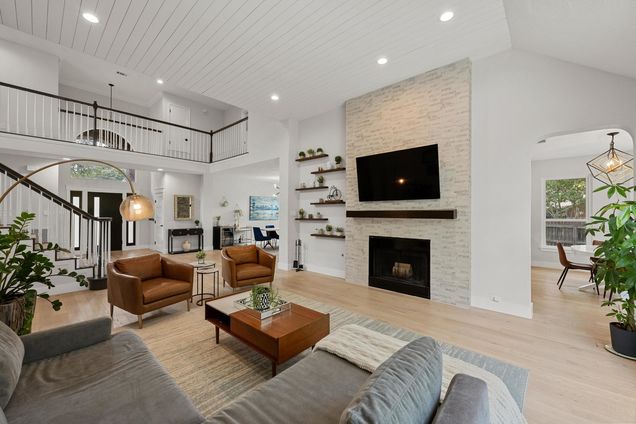 10807 Redmond Rd Austin, TX House Active - Photo 1 of 36. Opens carousel modal