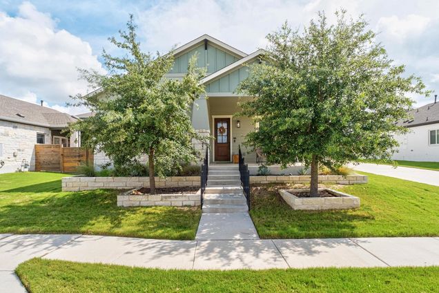 7912 Catbird Ln Austin, TX House Active - Photo 1 of 38. Opens carousel modal