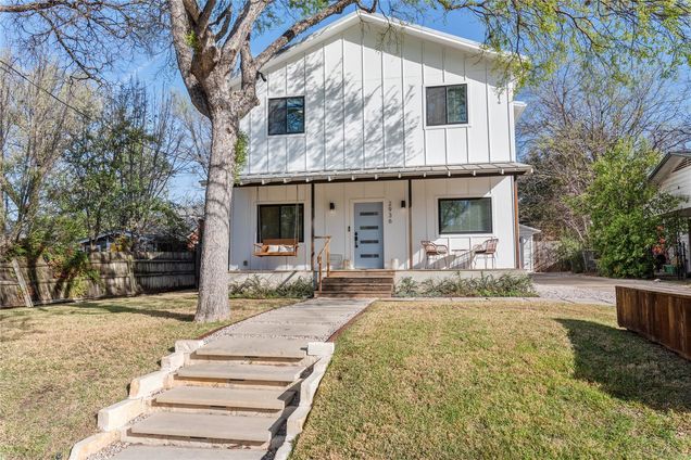 2936 E 14th St Austin, TX House Active - Photo 1 of 22. Opens carousel modal