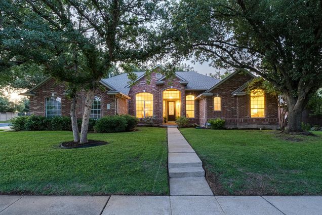 9108 Cessna Ln Austin, TX House Active - Photo 1 of 38. Opens carousel modal