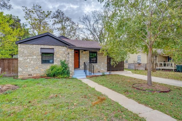 806 Barbara Dr